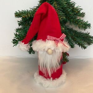 TOOTSIE ROLL CHRISTMAS SANTA GNOME‎